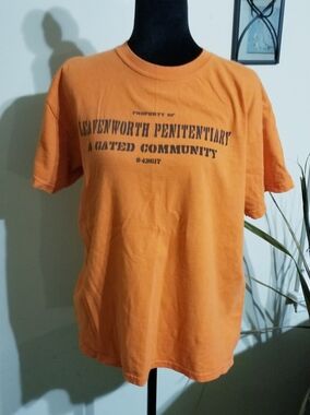 Gildan Orange 'Leavenworth Penitentiary' Short Sleeve Tee